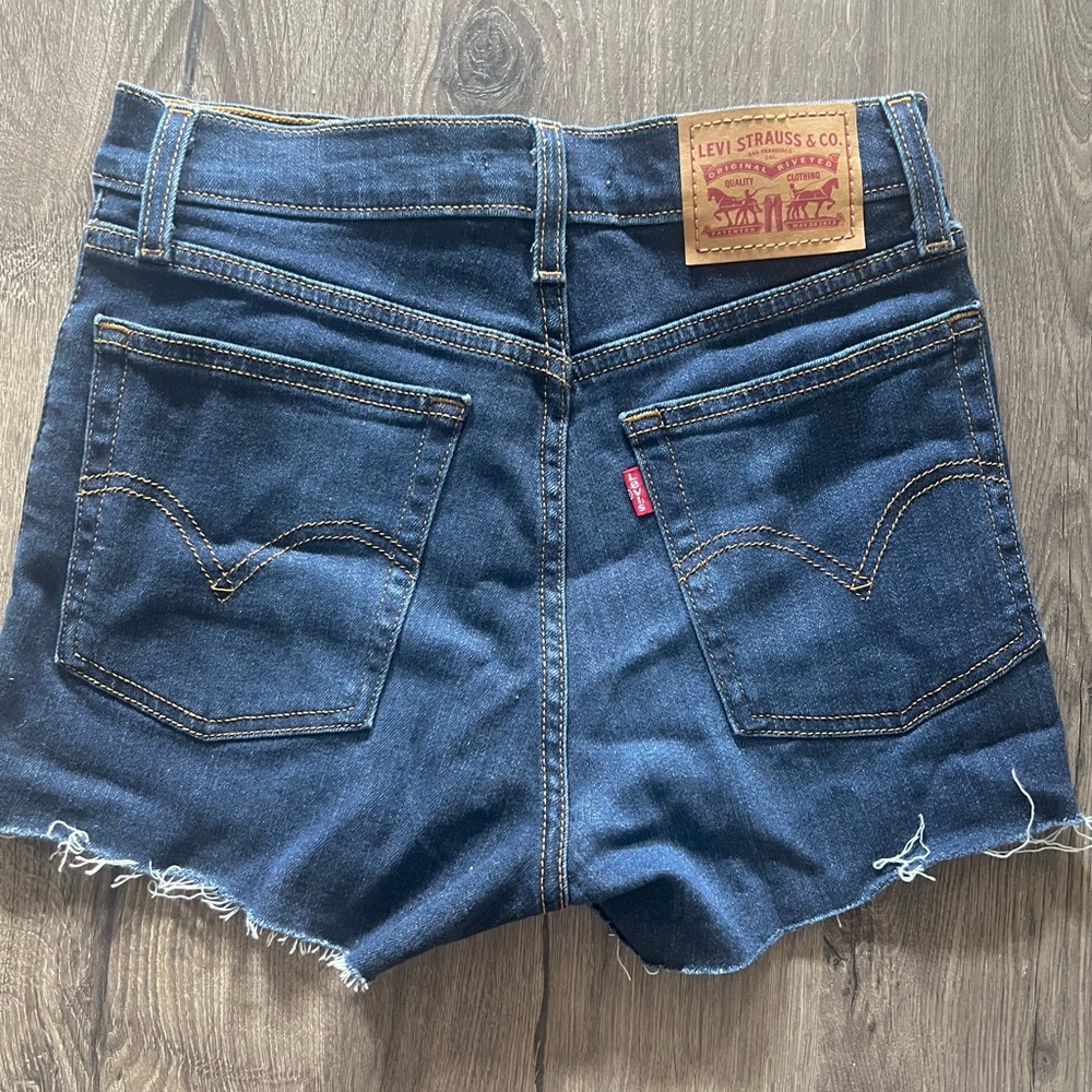 Levi’s jean shorts